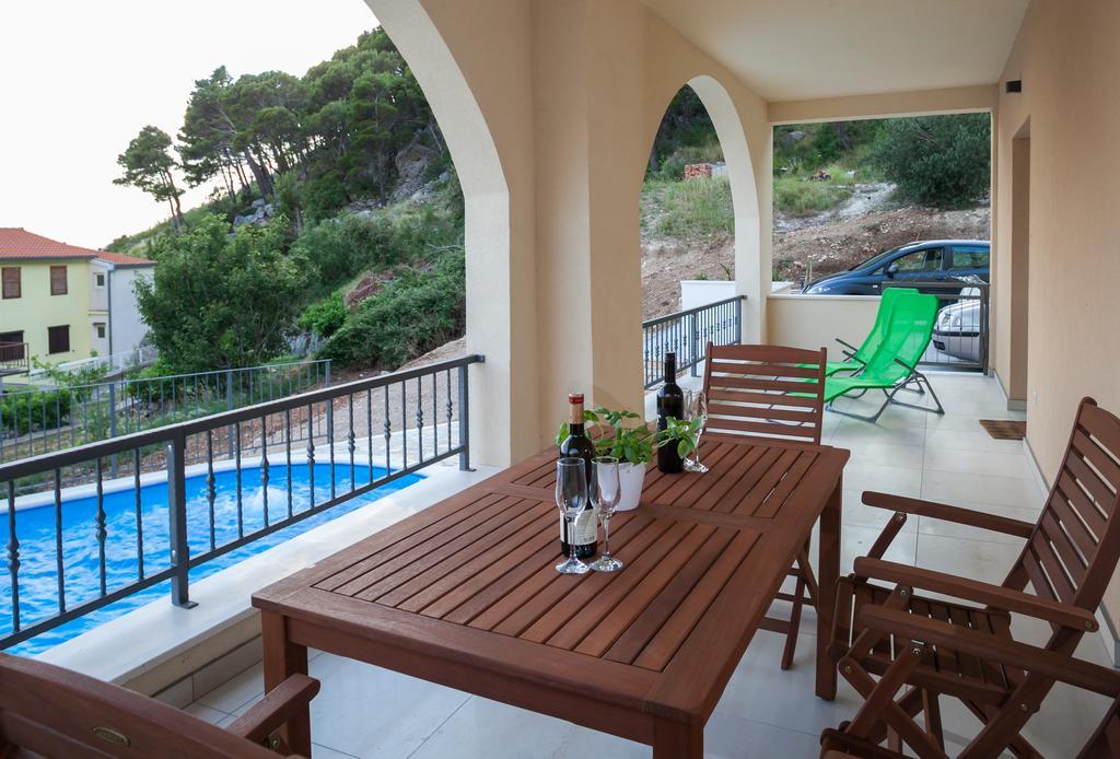 Apartments Fiona - Away From City Crowds Makarska Rom bilde