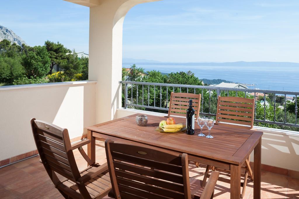 Apartments Fiona - Away From City Crowds Makarska Rom bilde